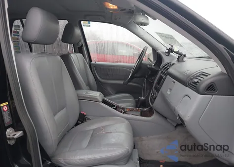 2004 Mercedes-Benz Ml 350 4Matic from USA, damaged, VIN 4JGAB57E64A461485